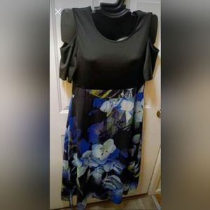 Plus 1X cold shoulder black and floral print maxi dress